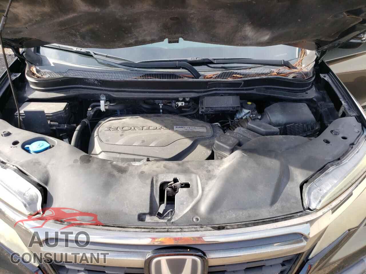 HONDA RIDGELINE 2017 - 5FPYK3F83HB006424