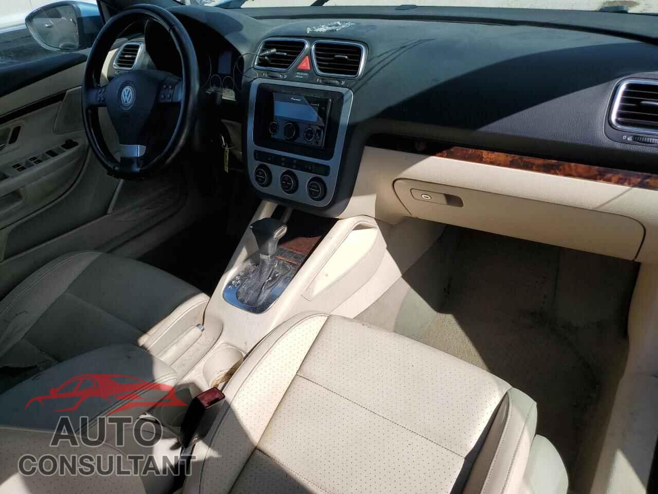 VOLKSWAGEN EOS 2009 - WVWFA71F89V021102