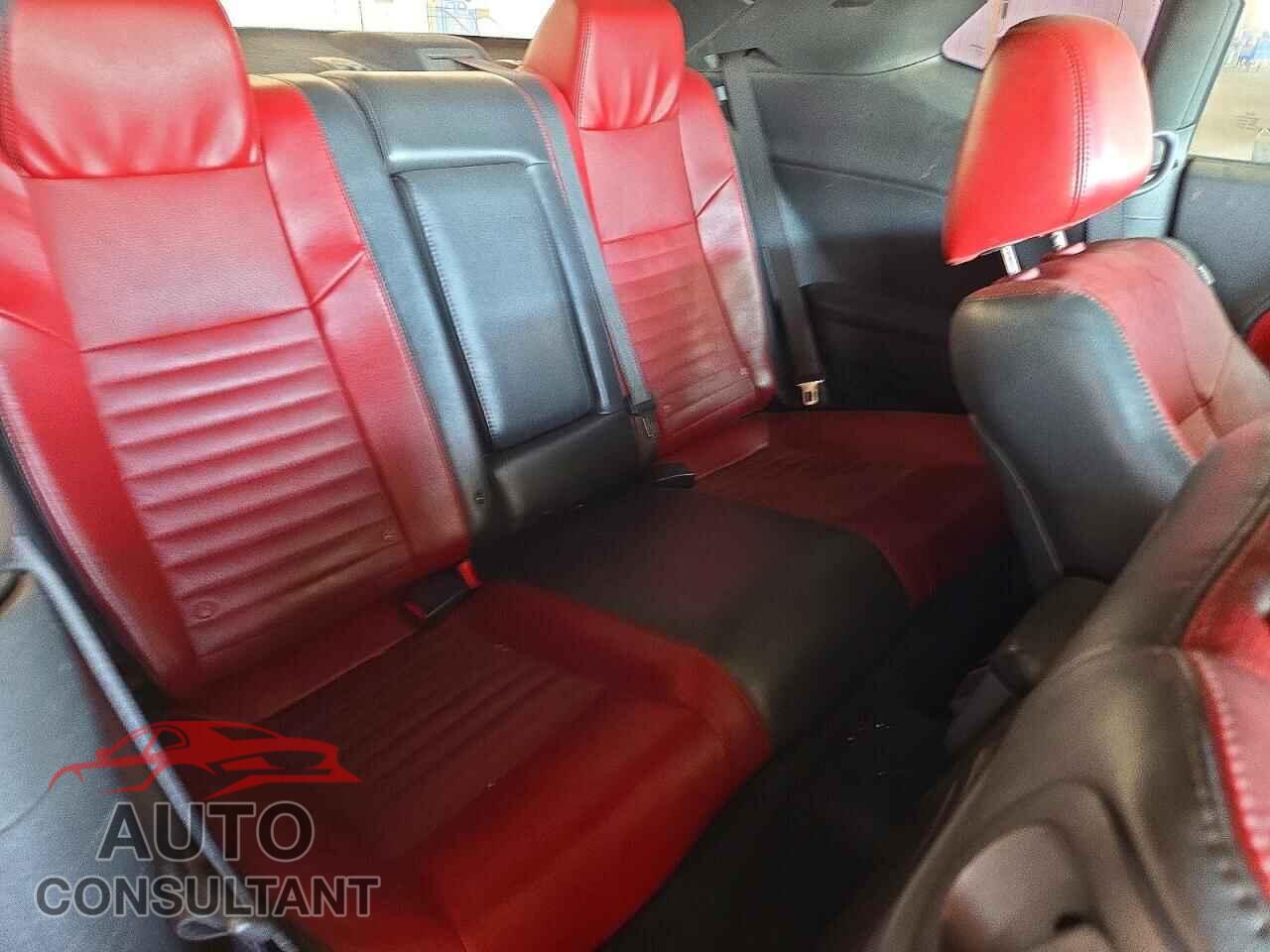 DODGE CHALLENGER 2013 - 2C3CDYBT3DH570233