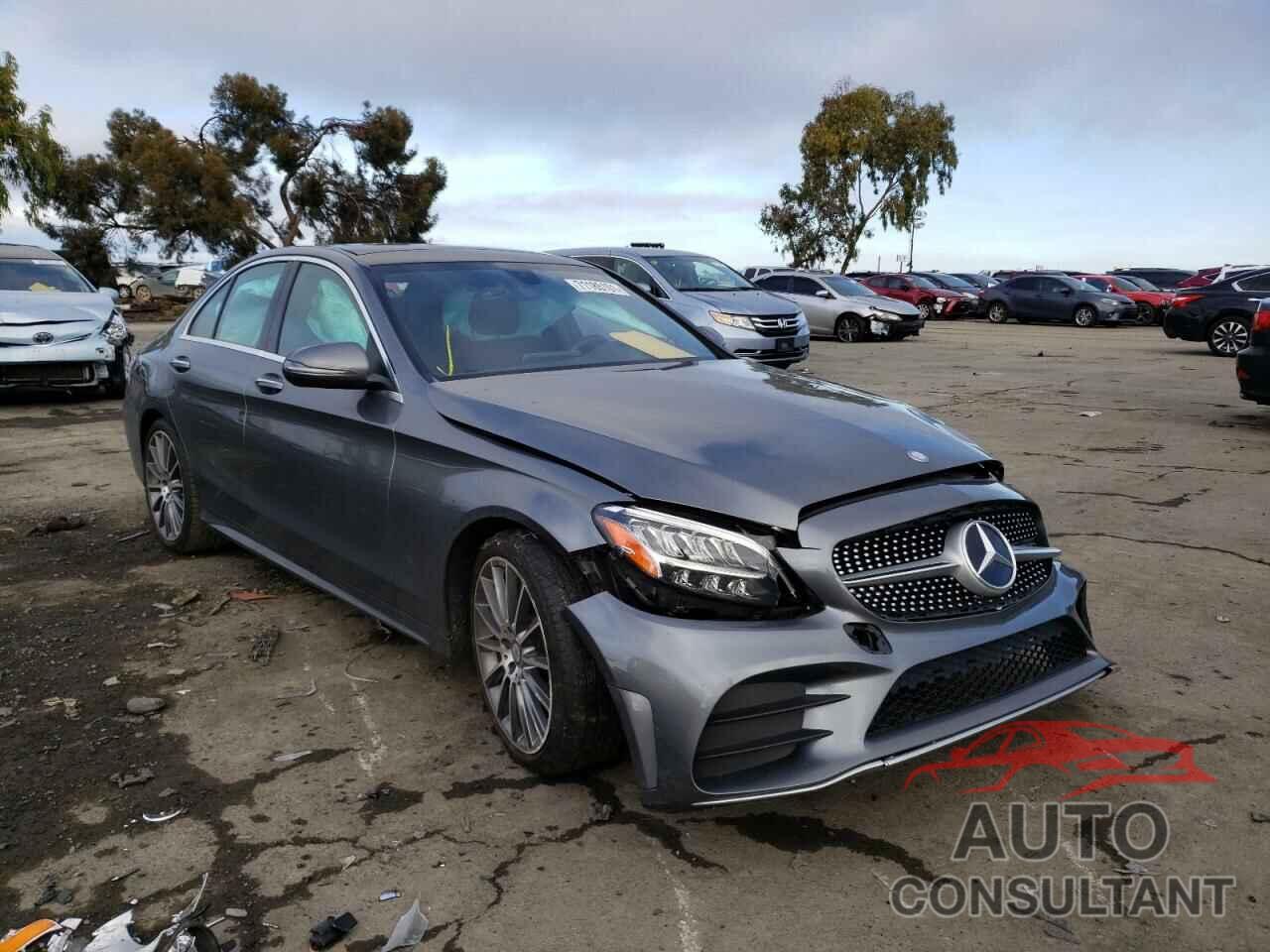MERCEDES-BENZ C-CLASS 2019 - 55SWF8DB0KU314799