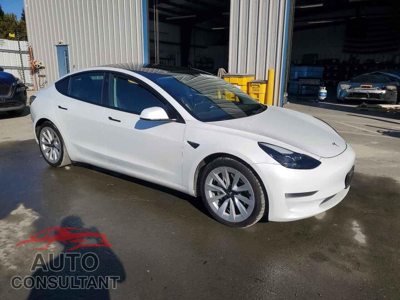 TESLA MODEL 3 2022 - 5YJ3E1EA7NF371638