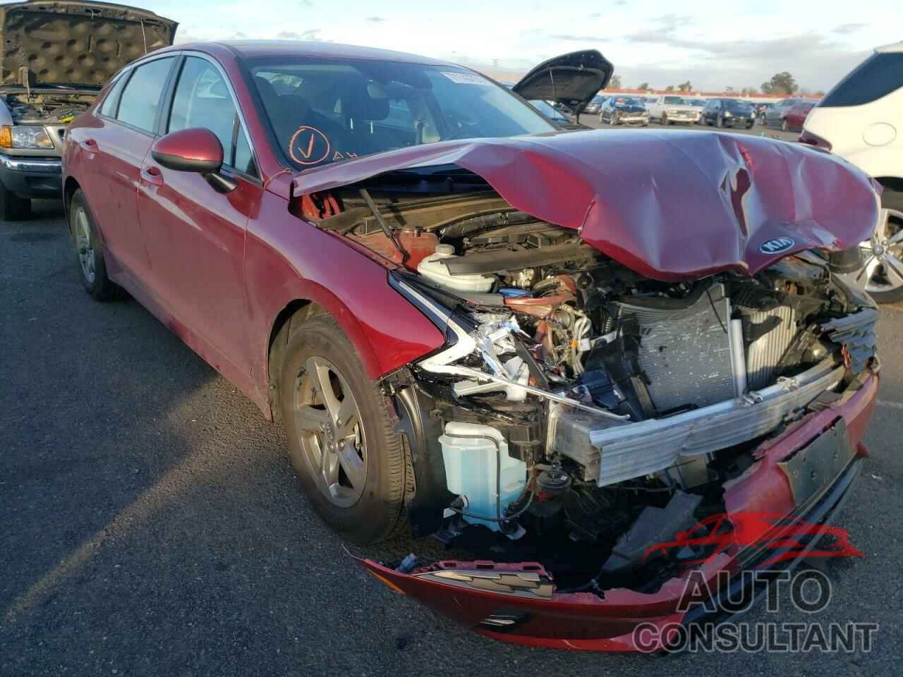 KIA K5 2021 - 5XXG14J20MG010325