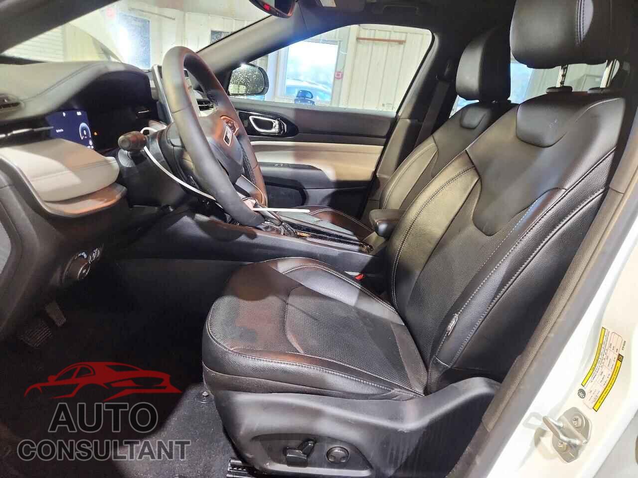 JEEP COMPASS 2025 - 3C4NJDCN4ST616355