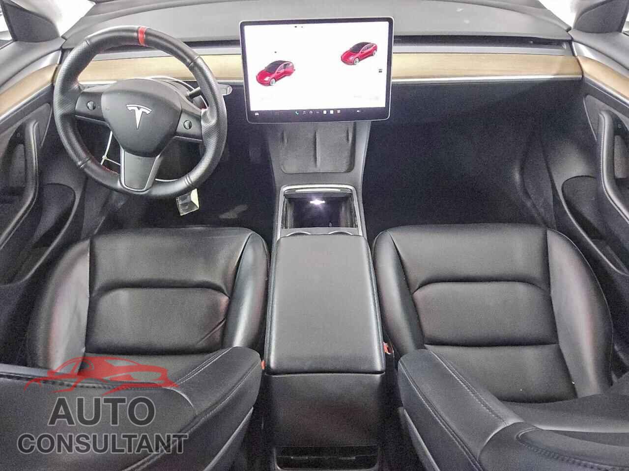 TESLA MODEL 3 2022 - 5YJ3E1EAXNF304189