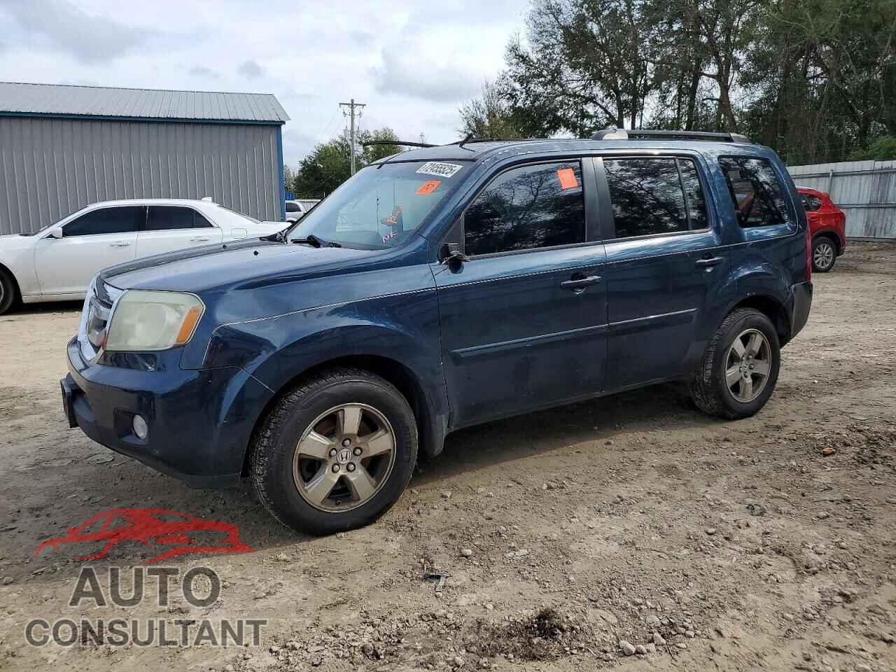 HONDA PILOT 2011 - 5FNYF4H62BB068192