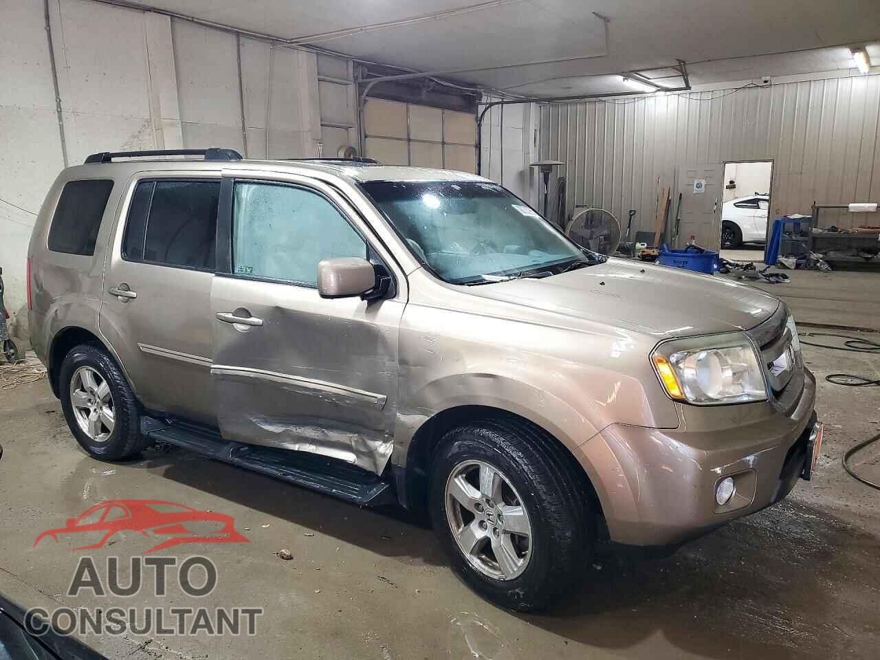 HONDA PILOT 2011 - 5FNYF3H57BB029812