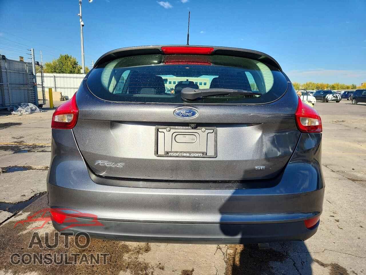 FORD FOCUS 2018 - 1FADP3K24JL240963