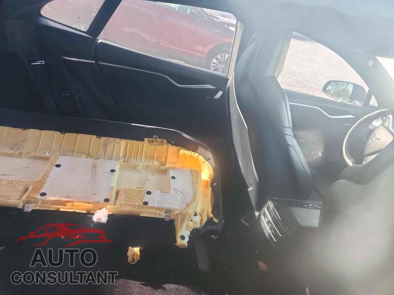 TESLA MODEL S 2016 - 5YJSA1E15GF130574