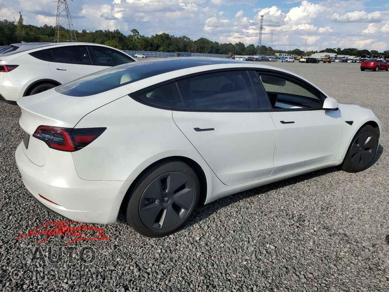 TESLA MODEL 3 2021 - 5YJ3E1EA4MF853756