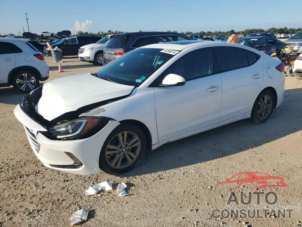 HYUNDAI ELANTRA 2018 - 5NPD84LF4JH236995