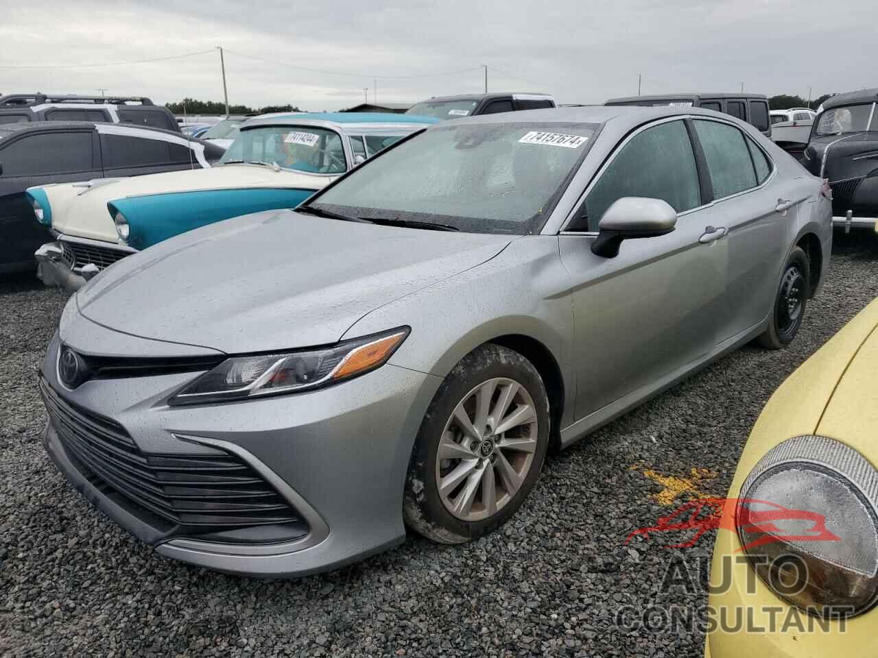 TOYOTA CAMRY 2022 - 4T1C11AKXNU666505