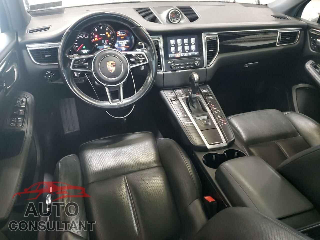 PORSCHE MACAN 2017 - WP1AA2A58HLB08902