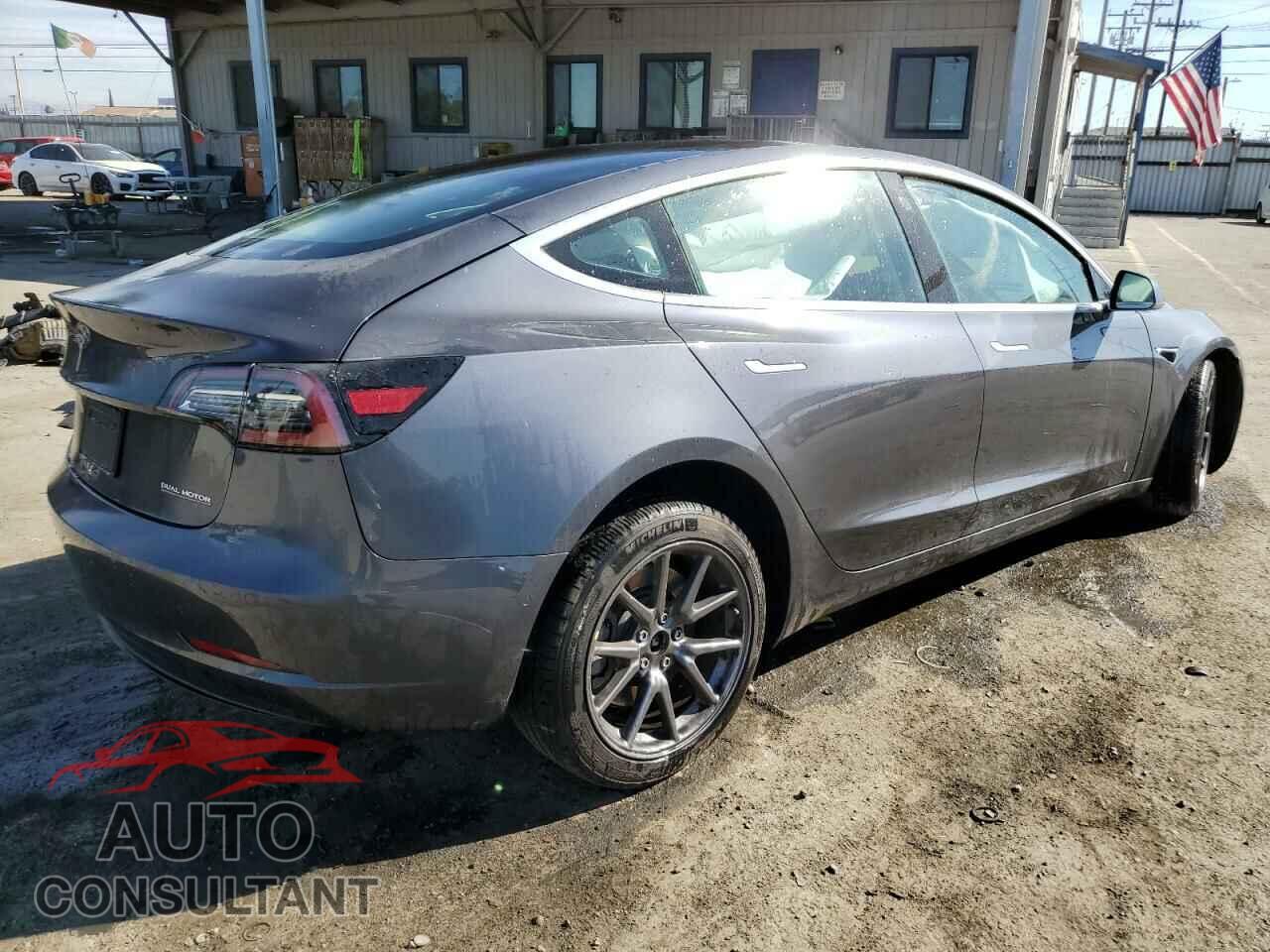 TESLA MODEL 3 2020 - 5YJ3E1EB3LF746284