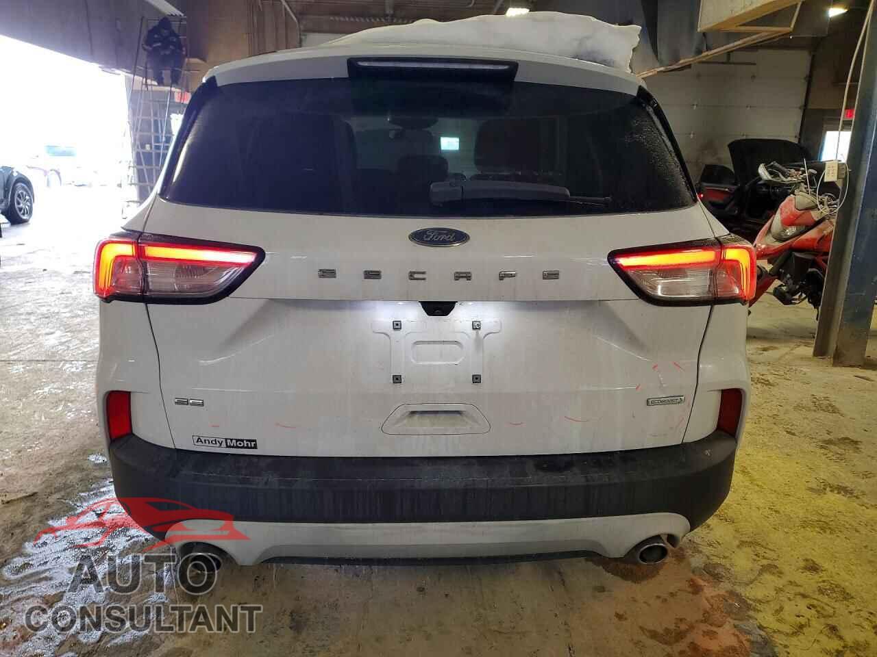 FORD ESCAPE 2020 - 1FMCU0G62LUA00599