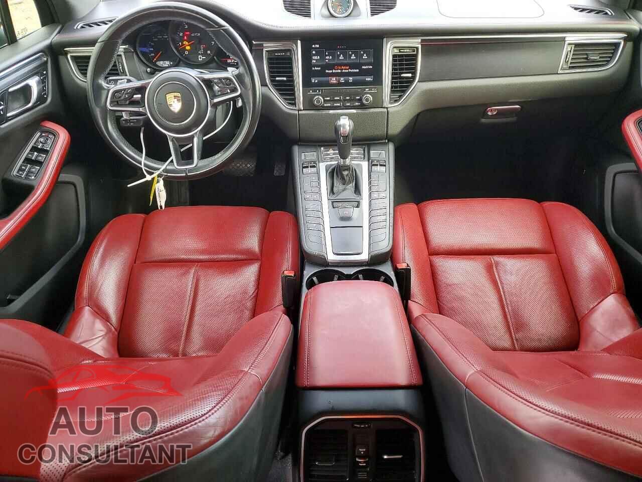 PORSCHE MACAN 2017 - WP1AG2A53HLB50084