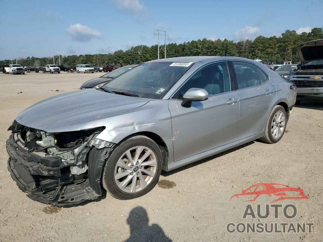 TOYOTA CAMRY 2021 - 4T1C11AKXMU467694