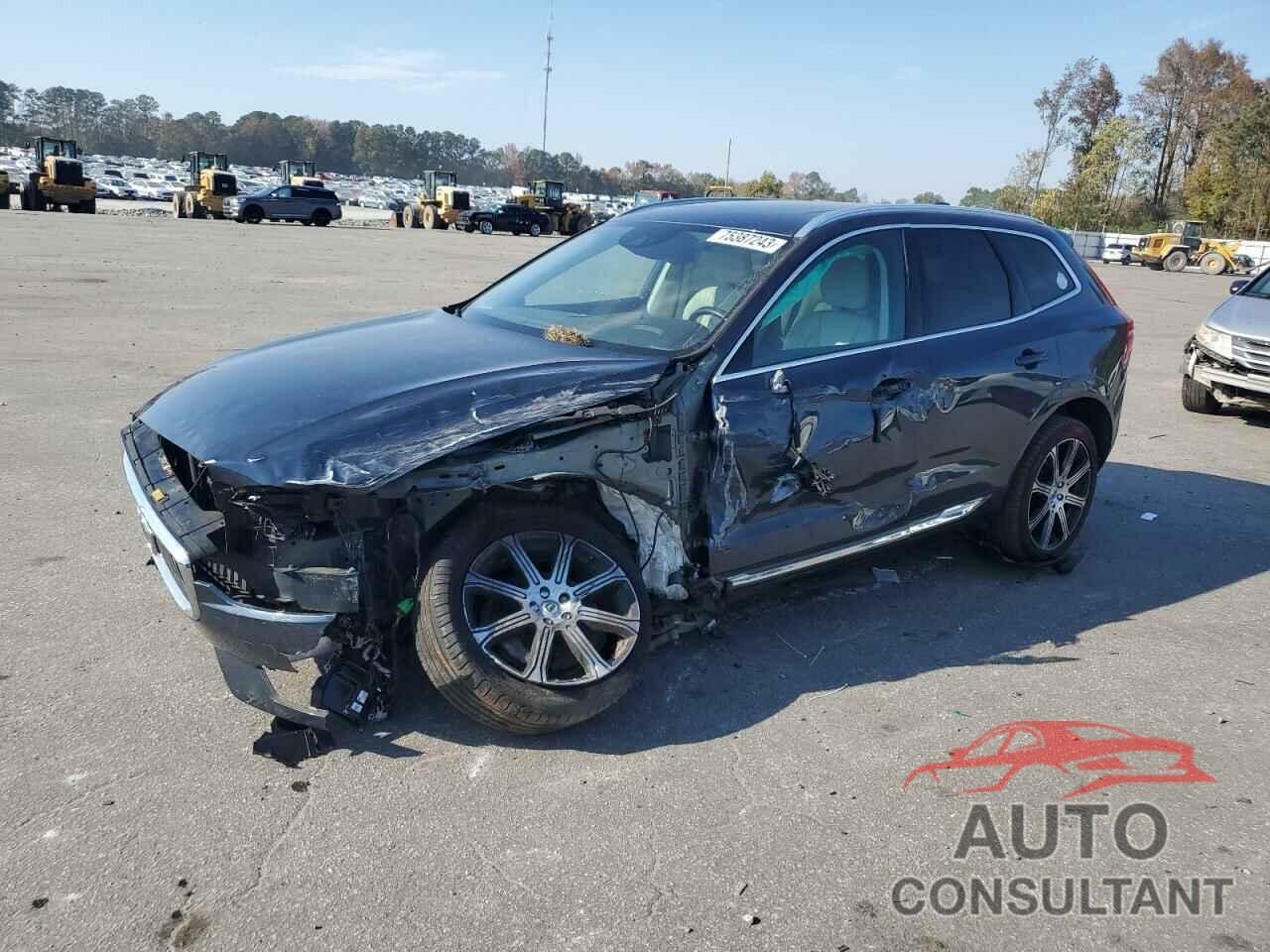 VOLVO XC60 2018 - YV4A22RL0J1031443