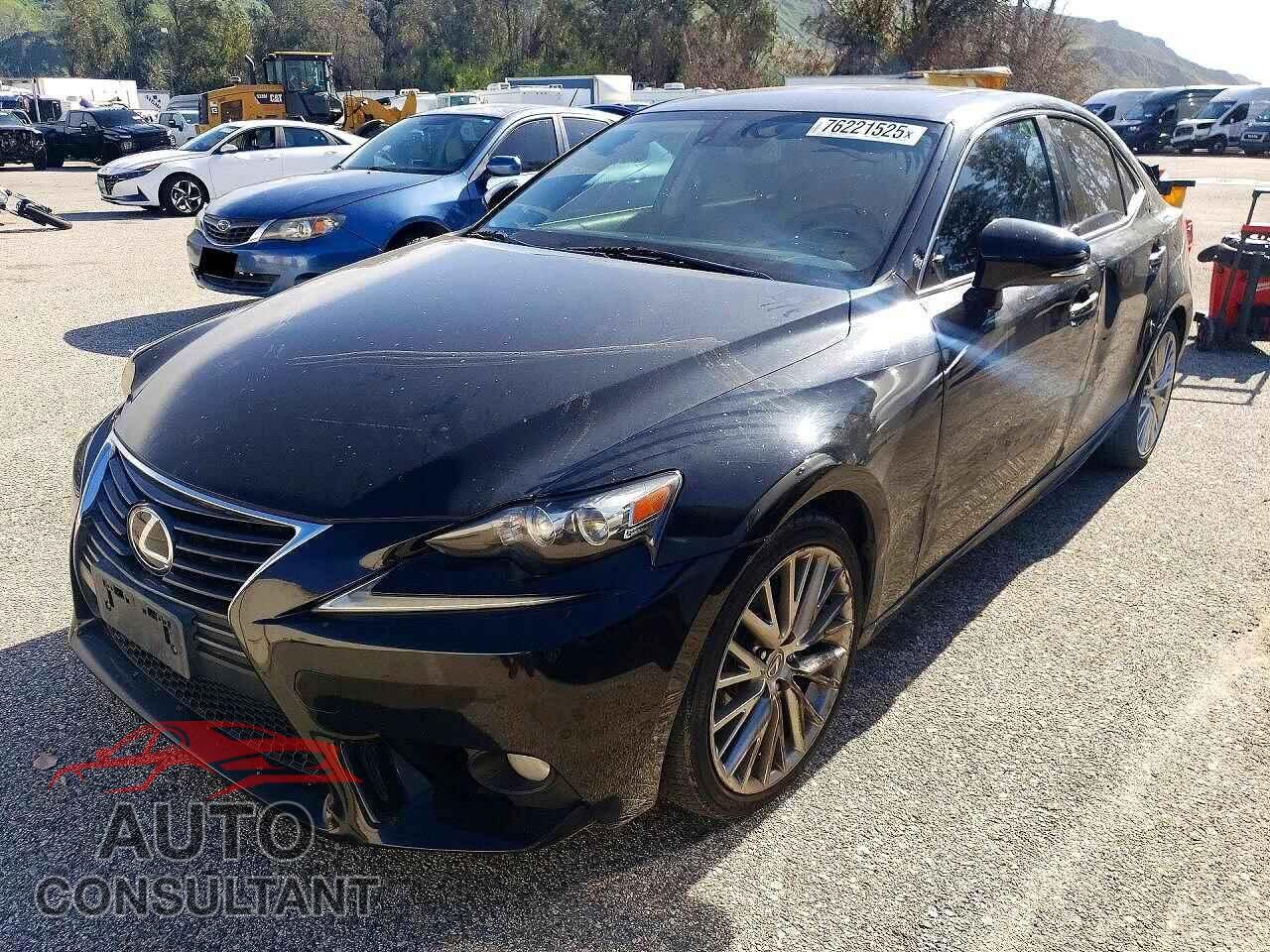 LEXUS IS 2014 - JTHBF1D21E5003538