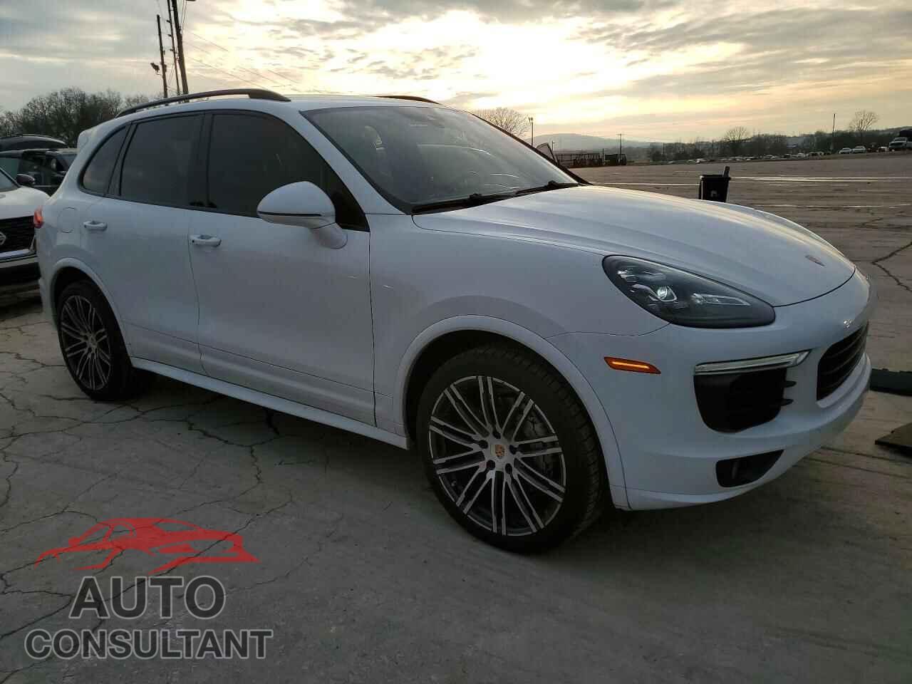 PORSCHE CAYENNE 2016 - WP1AB2A23GLA94375