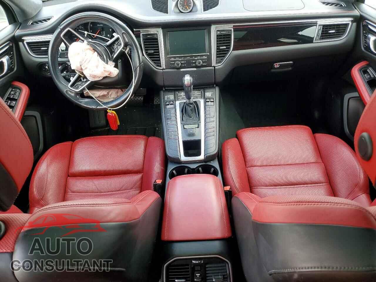 PORSCHE MACAN 2016 - WP1AF2A55GLB93911