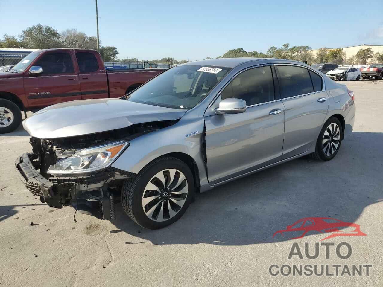 HONDA ACCORD 2017 - JHMCR6F39HC010347
