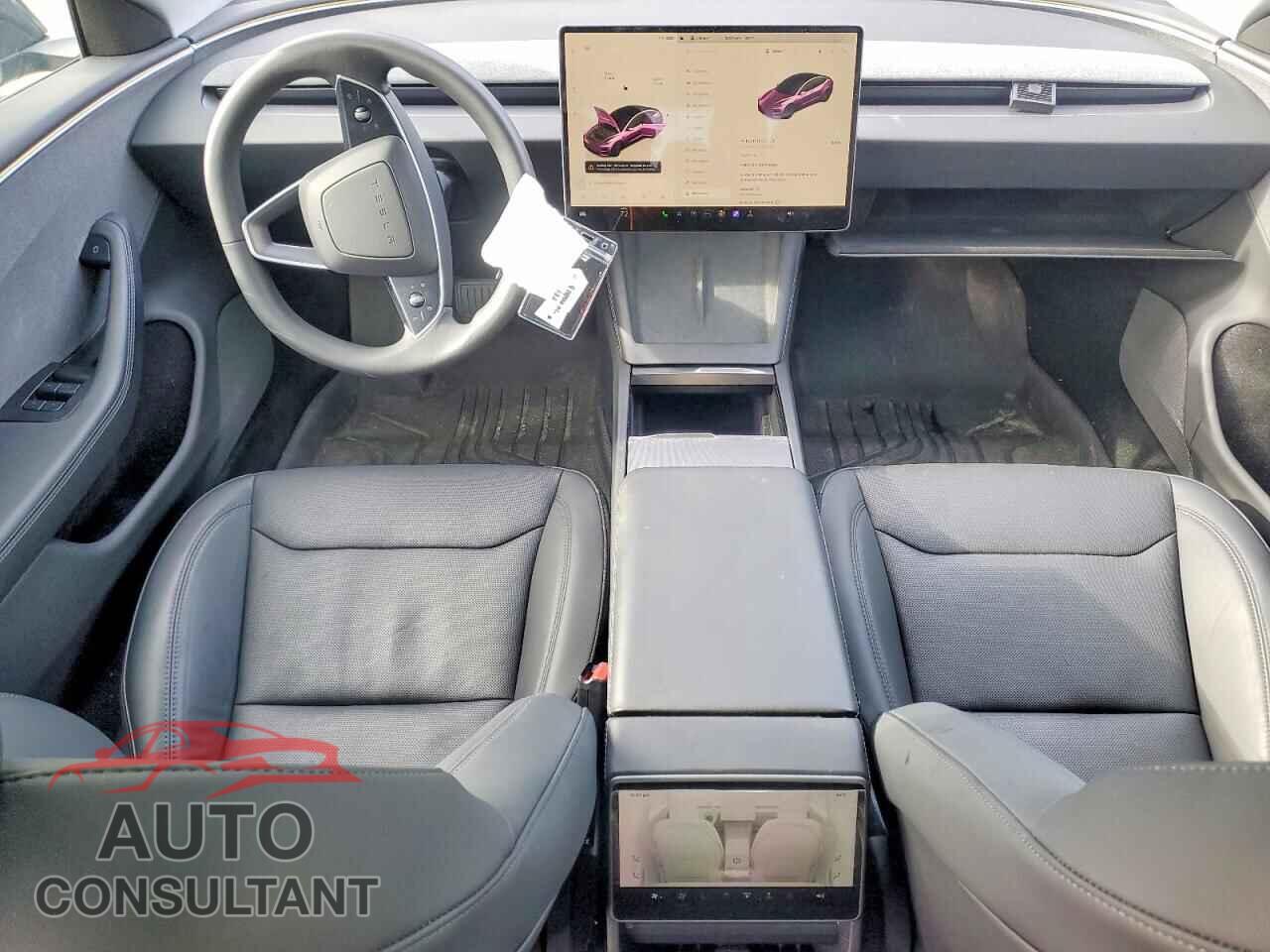 TESLA MODEL 3 2024 - 5YJ3E1EA9RF834241