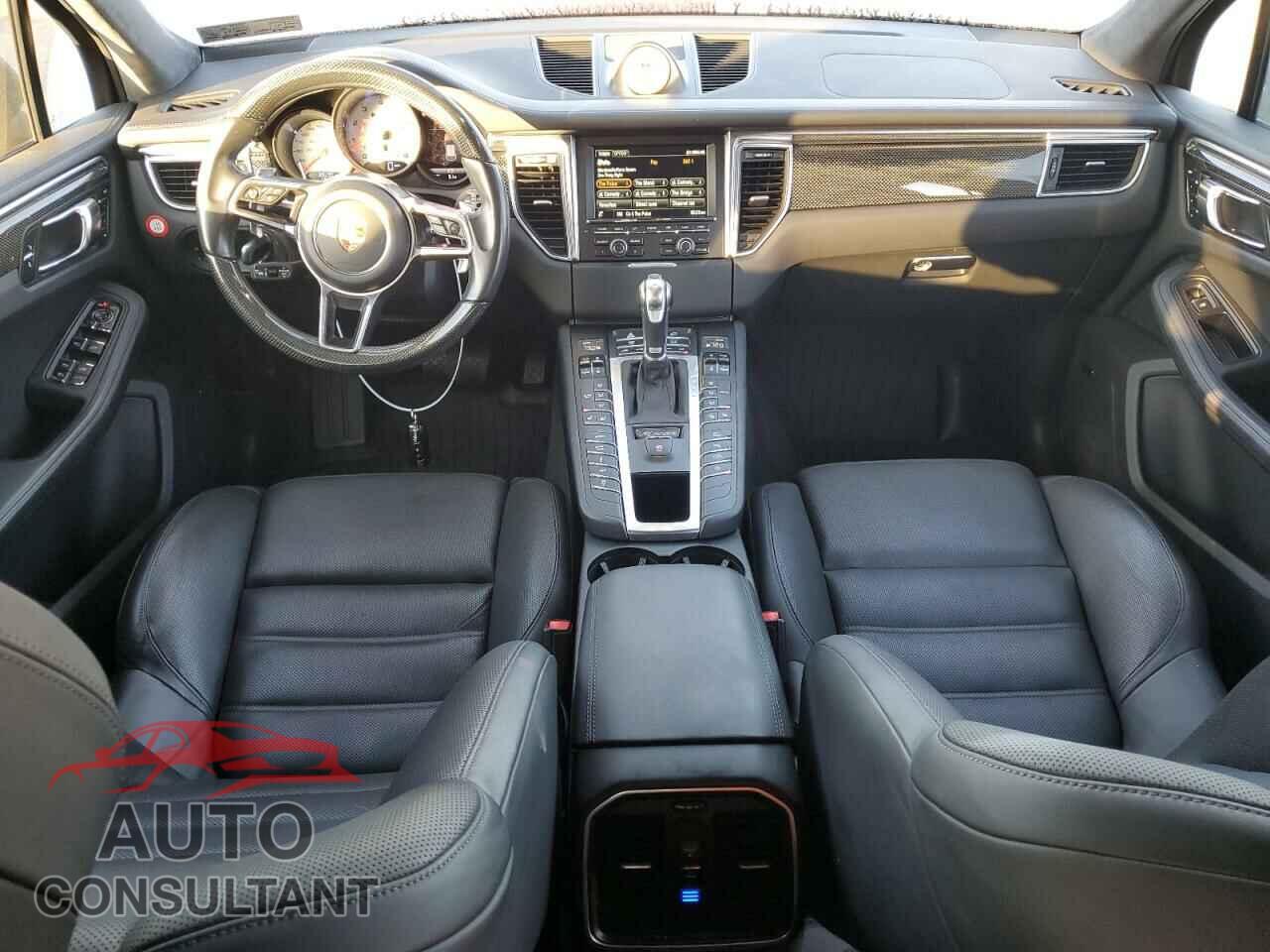 PORSCHE MACAN 2016 - WP1AF2A53GLB92062