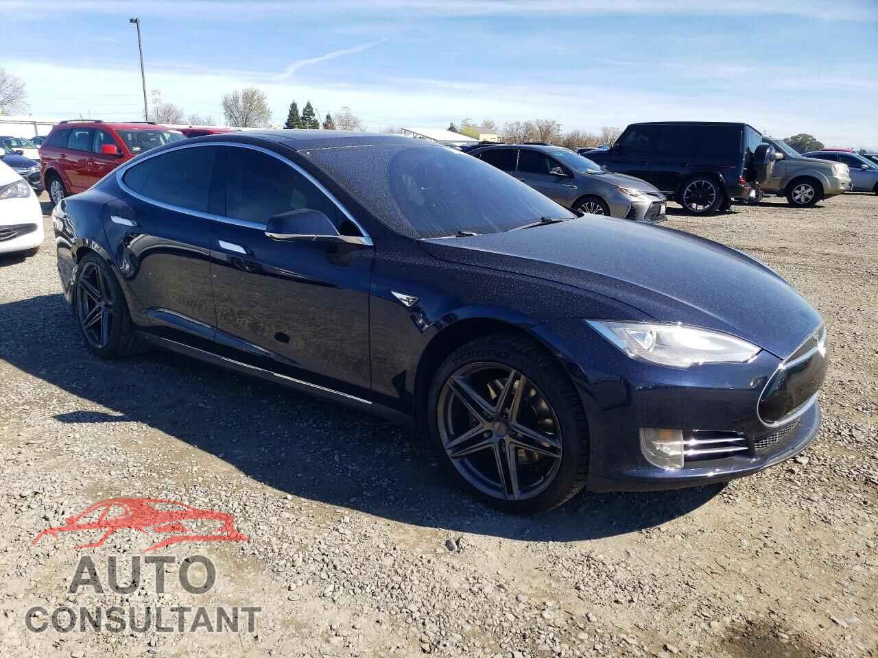 TESLA MODEL S 2013 - 5YJSA1DN9DFP13309