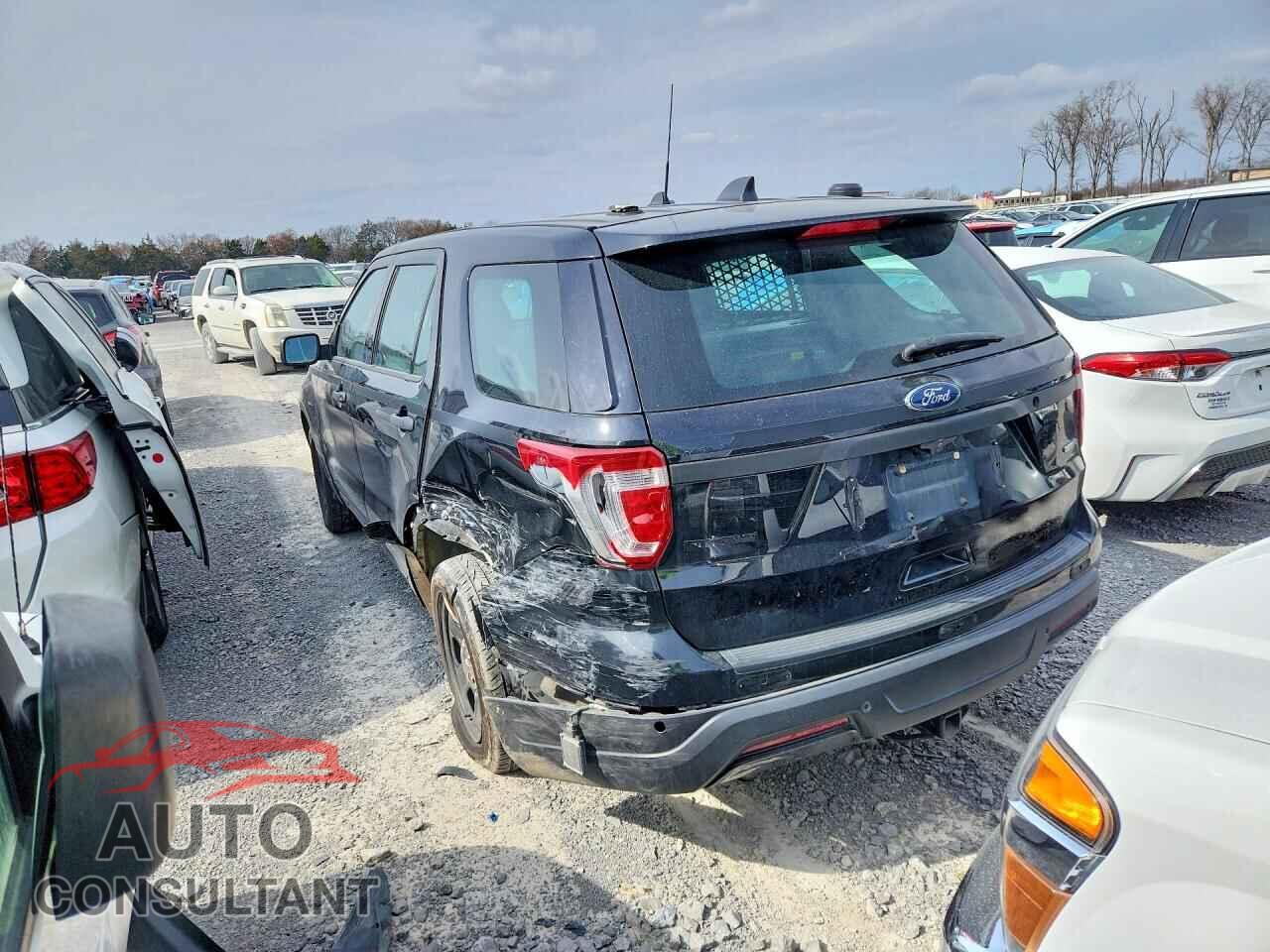FORD EXPLORER 2018 - 1FM5K8AR2JGB92263