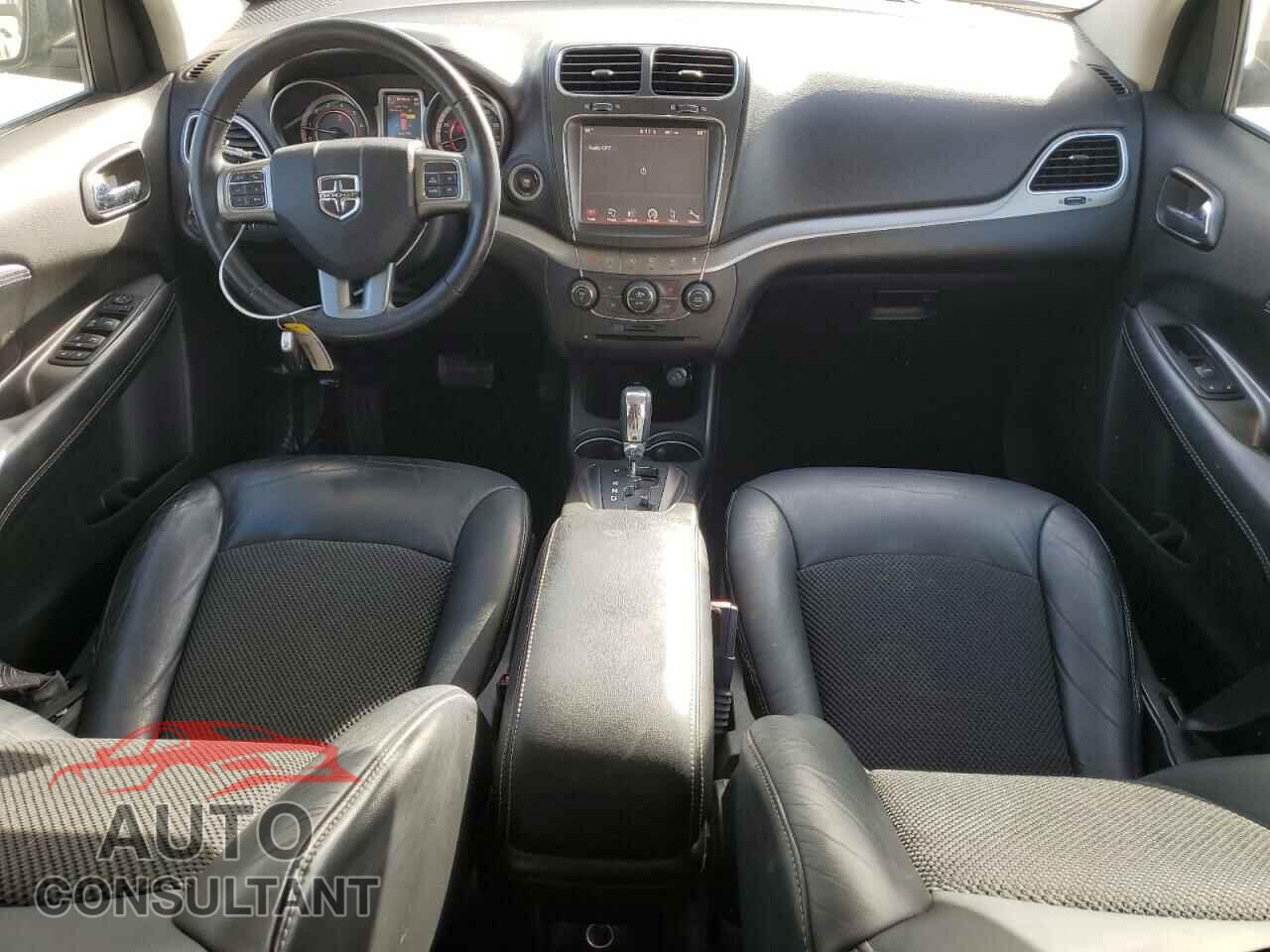 DODGE JOURNEY 2017 - 3C4PDCGG3HT536429
