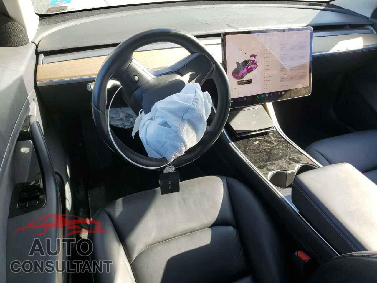 TESLA MODEL 3 2019 - 5YJ3E1EB4KF384500