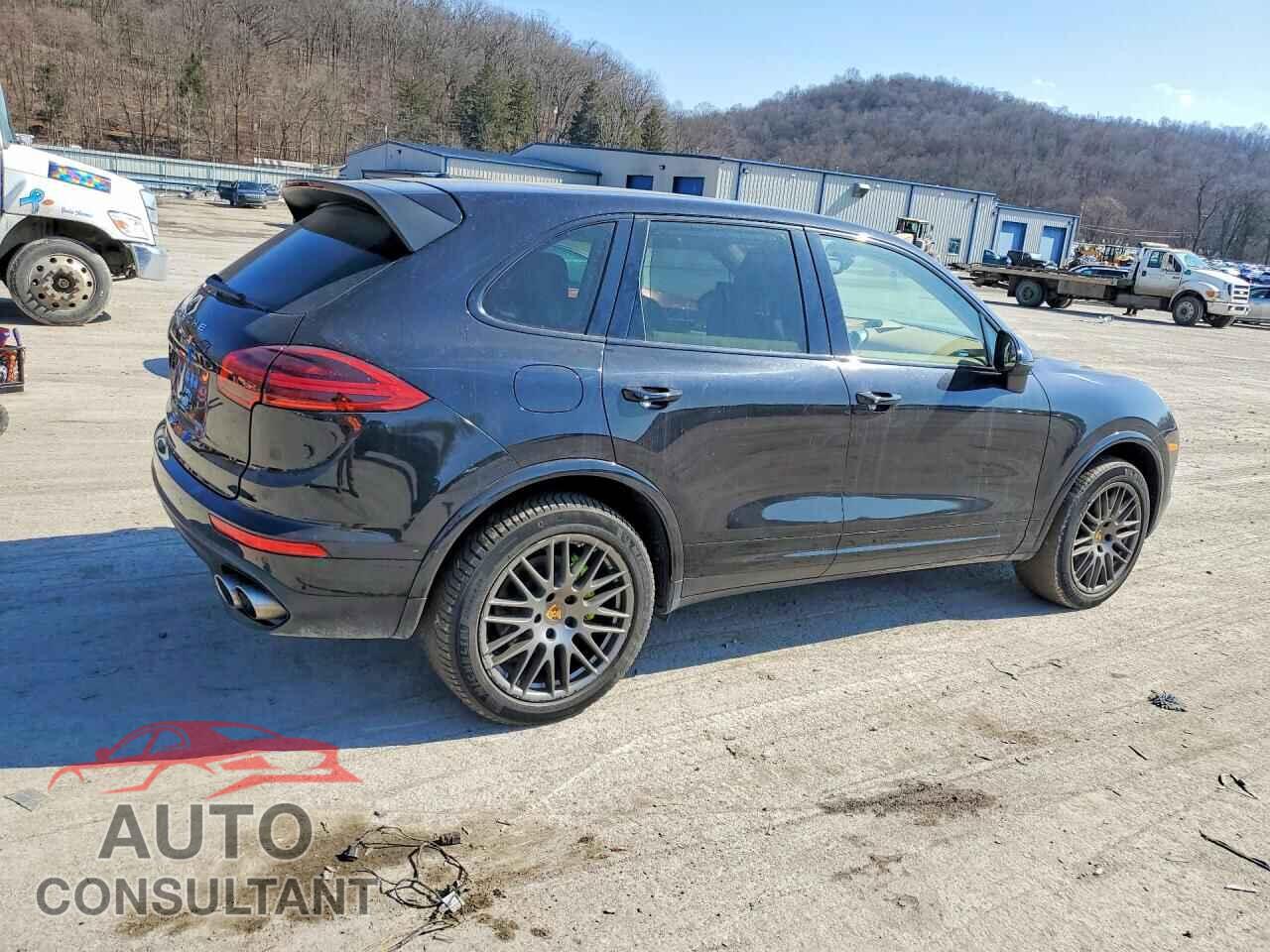 PORSCHE CAYENNE 2017 - WP1AE2A26HLA72671