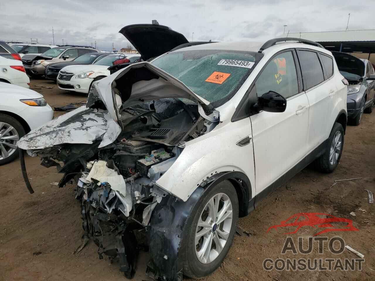 FORD ESCAPE 2018 - 1FMCU9GD1JUC56328