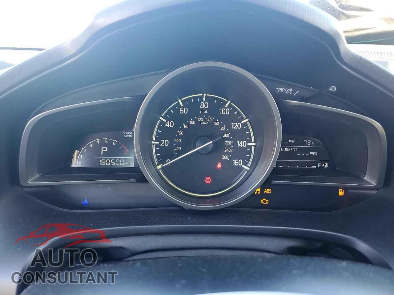 MAZDA 3 2017 - 3MZBN1K78HM102923