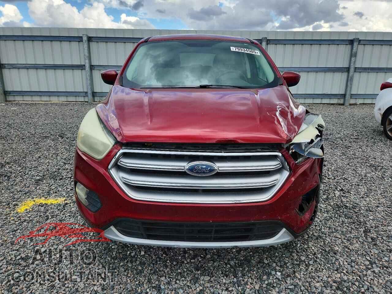FORD ESCAPE 2017 - 1FMCU0G99HUC53193