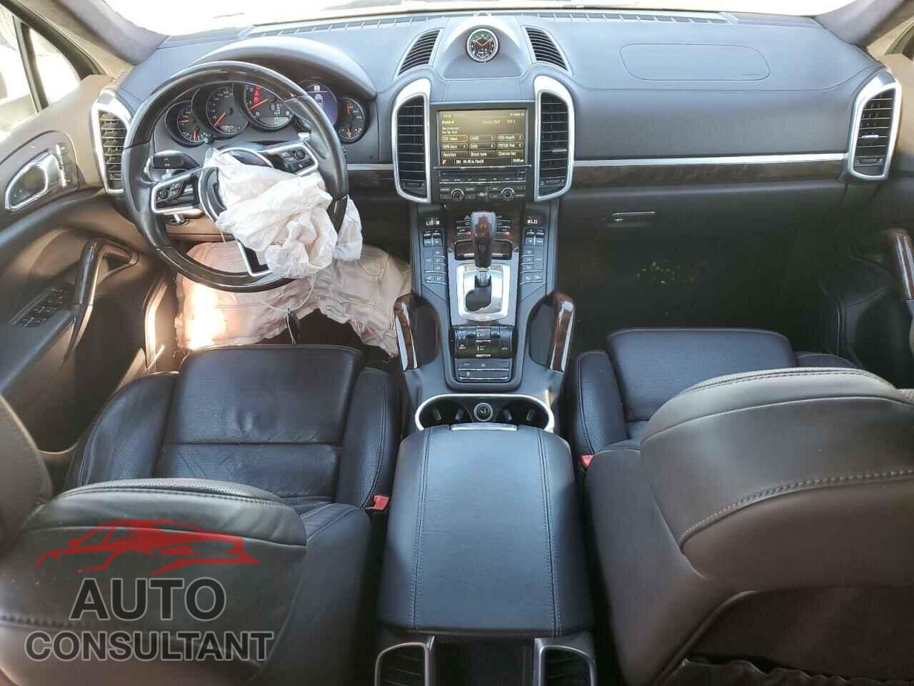 PORSCHE CAYENNE 2015 - WP1AC2A23FLA82531