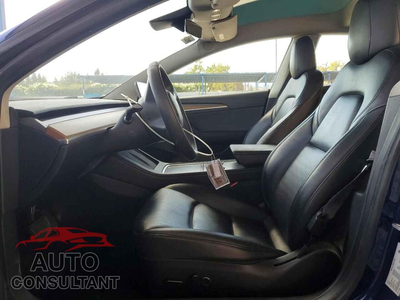 TESLA MODEL 3 2023 - 5YJ3E1EA1PF447129