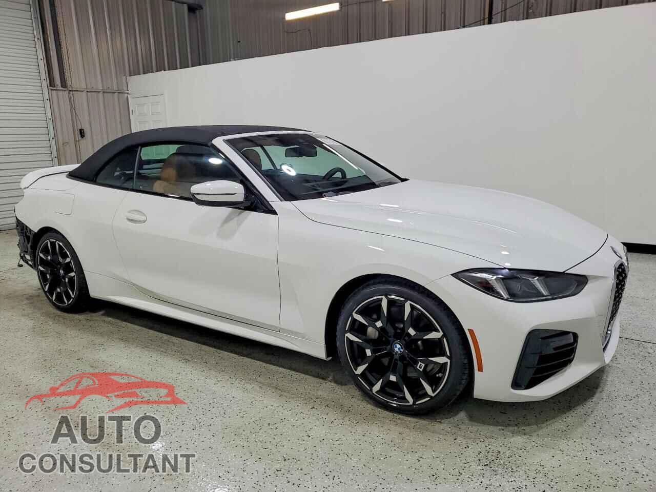 BMW 4 SERIES 2027 - WBA33DB03VCY50068