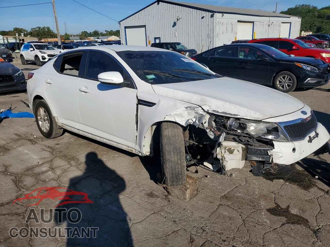 KIA OPTIMA 2011 - KNAGM4A77B5154665