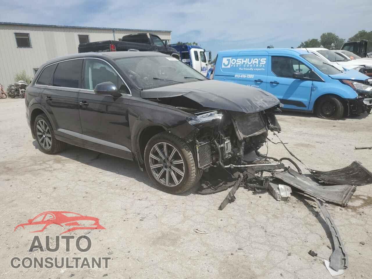 AUDI Q7 2018 - WA1VAAF73JD001693