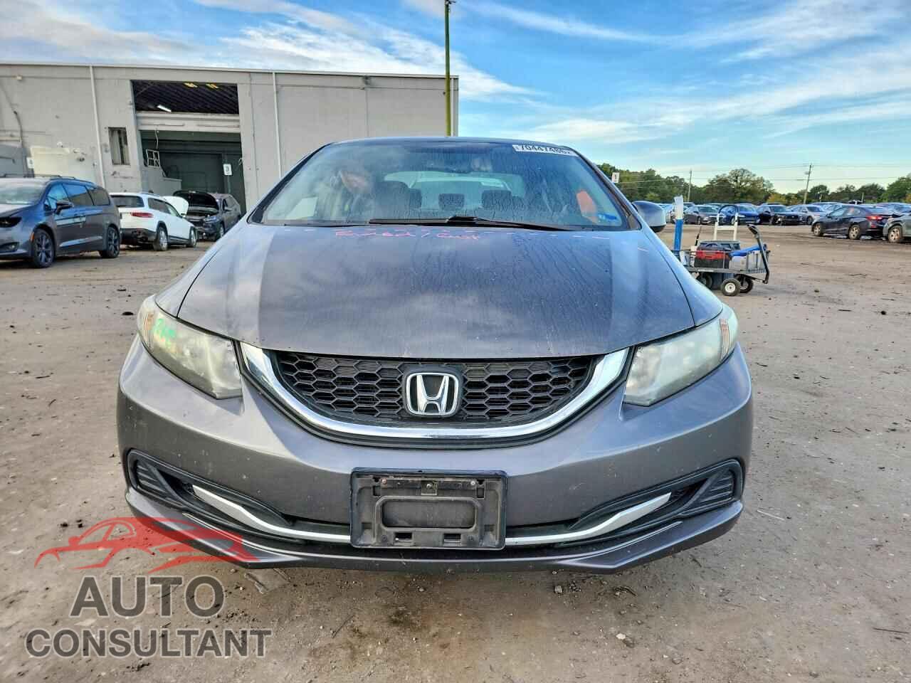 HONDA CIVIC 2013 - 2HGFB2F50DH598564