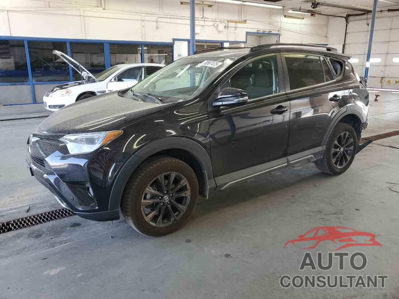TOYOTA RAV4 2018 - 2T3RFREV9JW838815