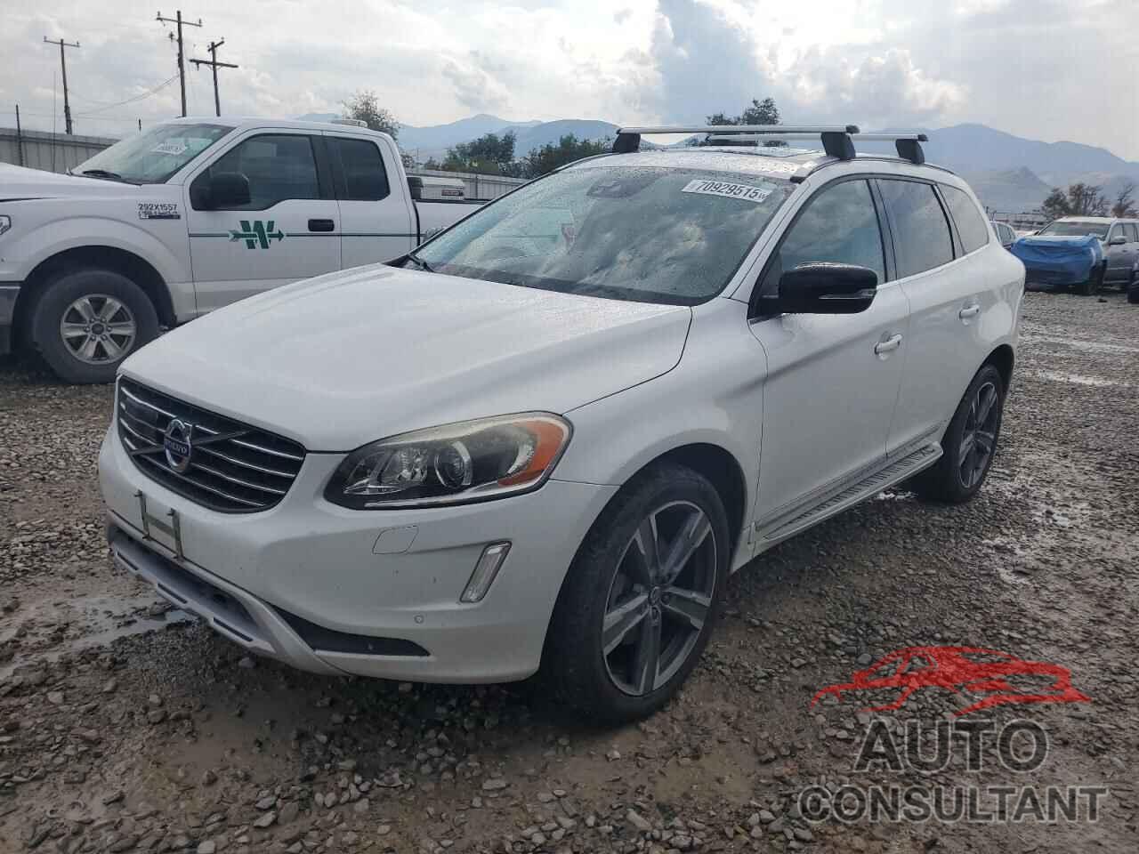 VOLVO XC60 2017 - YV449MRR3H2068922