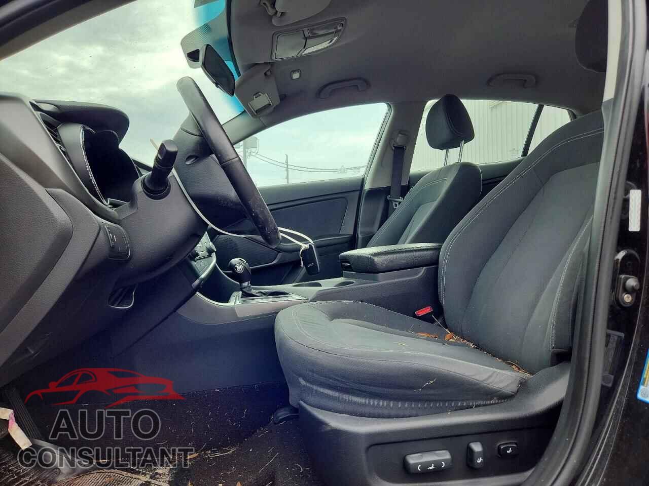 KIA OPTIMA 2012 - KNAGM4AD2C5012103