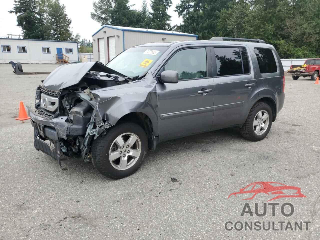 HONDA PILOT 2011 - 5FNYF4H67BB022647