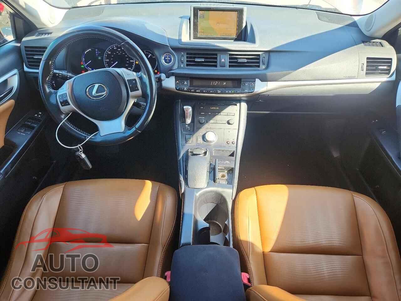LEXUS CT 200 2012 - JTHKD5BH3C2117379