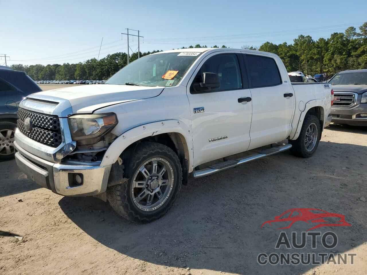 TOYOTA TUNDRA 2018 - 5TFDW5F16JX718190