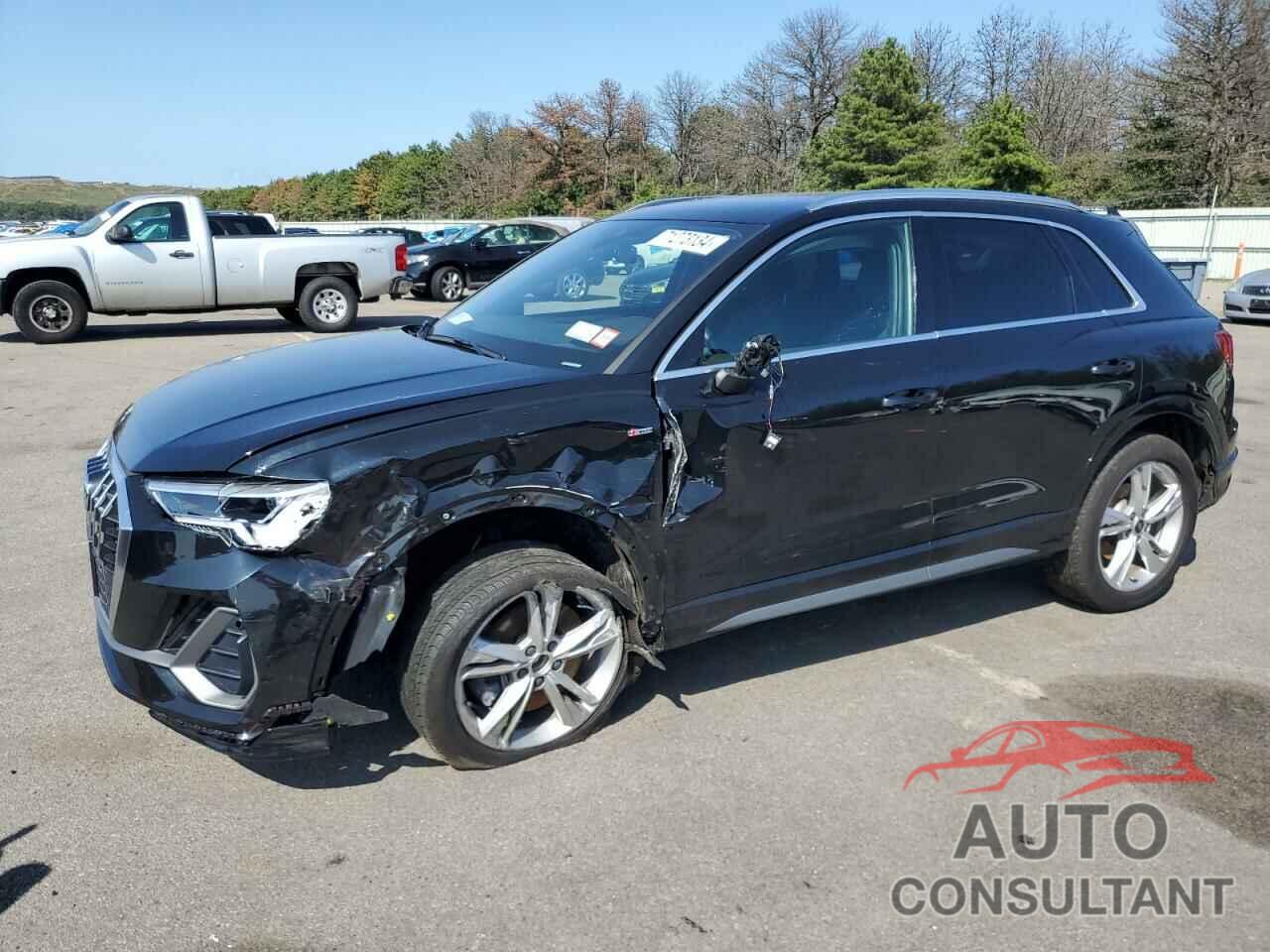 AUDI Q3 2021 - WA1EECF38M1034370