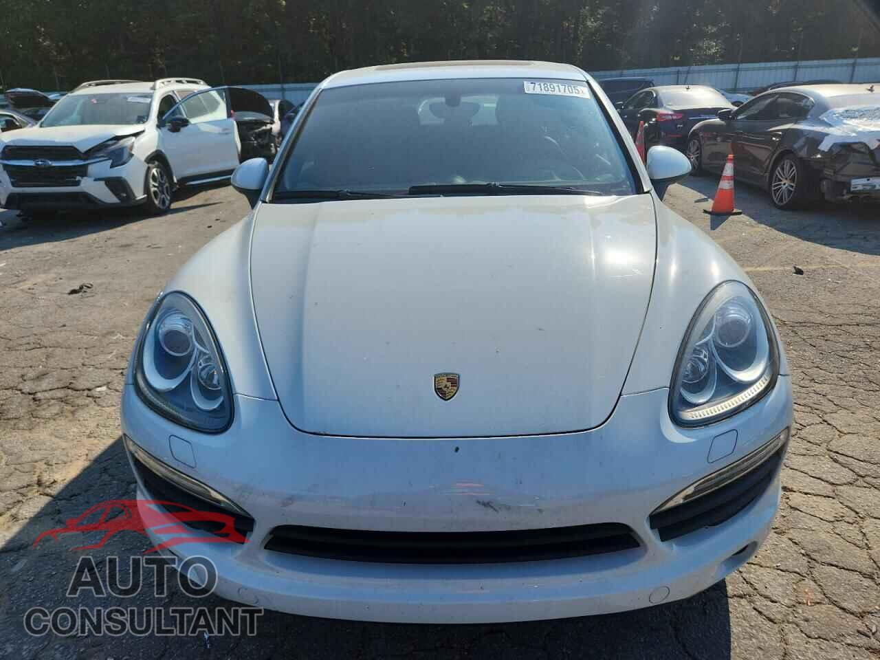 PORSCHE CAYENNE 2012 - WP1AB2A21CLA46688