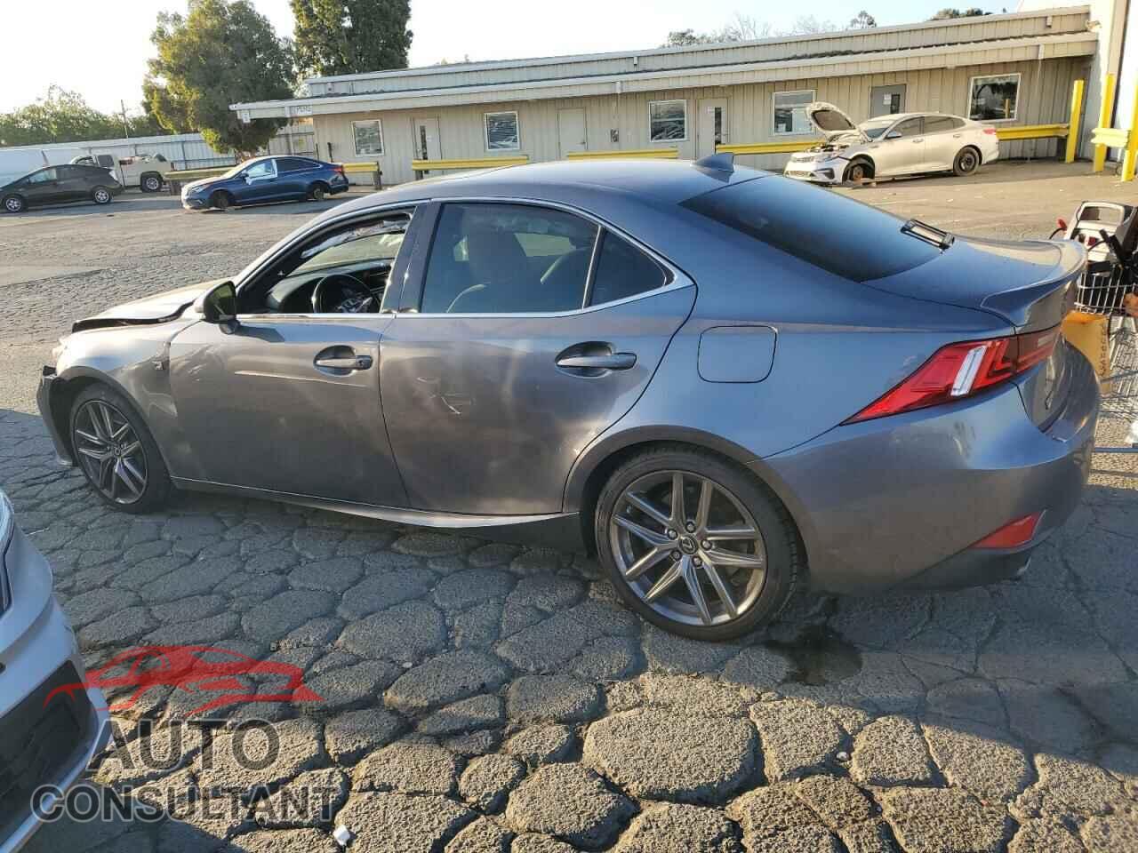 LEXUS IS 2016 - JTHBA1D25G5035636